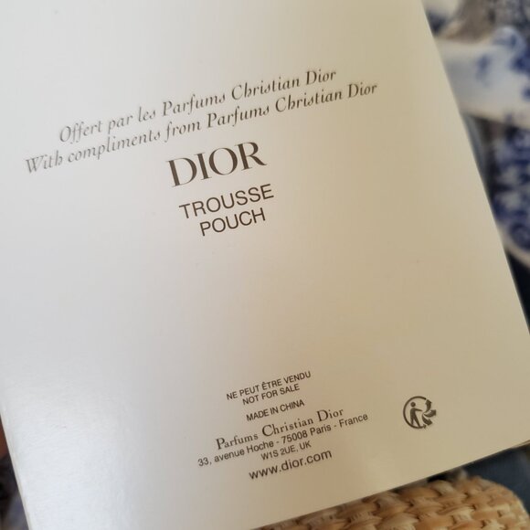 Dior Beige and Navy Woven Bucket Bag - Picture 11 of 14